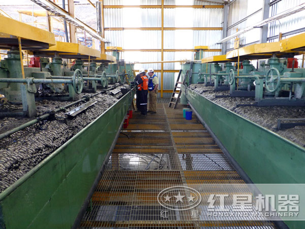 bf浮選機工作現(xiàn)場 bf浮選機工作現(xiàn)場