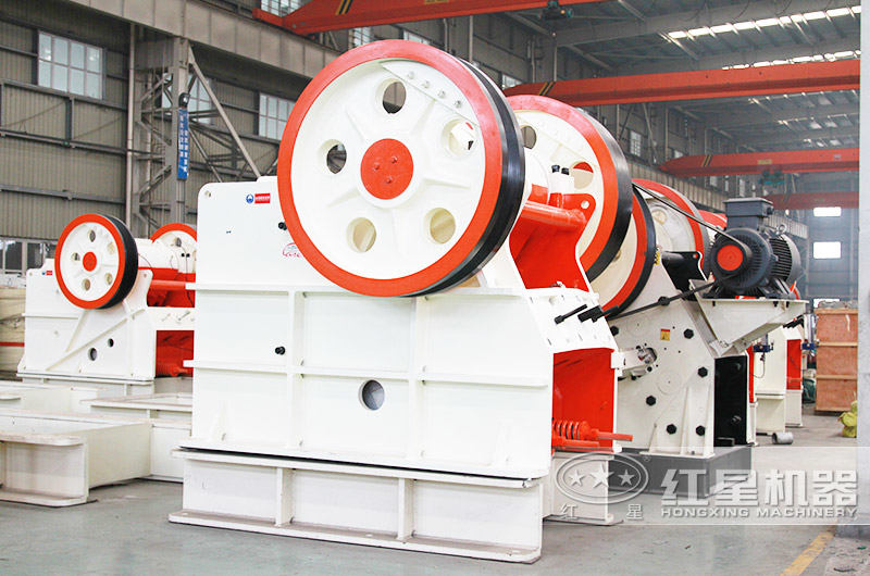 CJ版鄂式破碎機，集中控制，液壓驅動